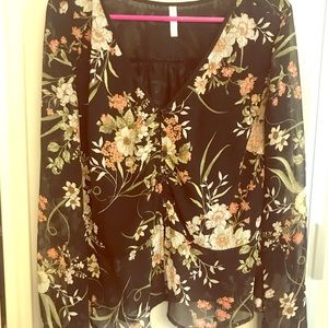 Super cute floral blouse with sheer sleeves